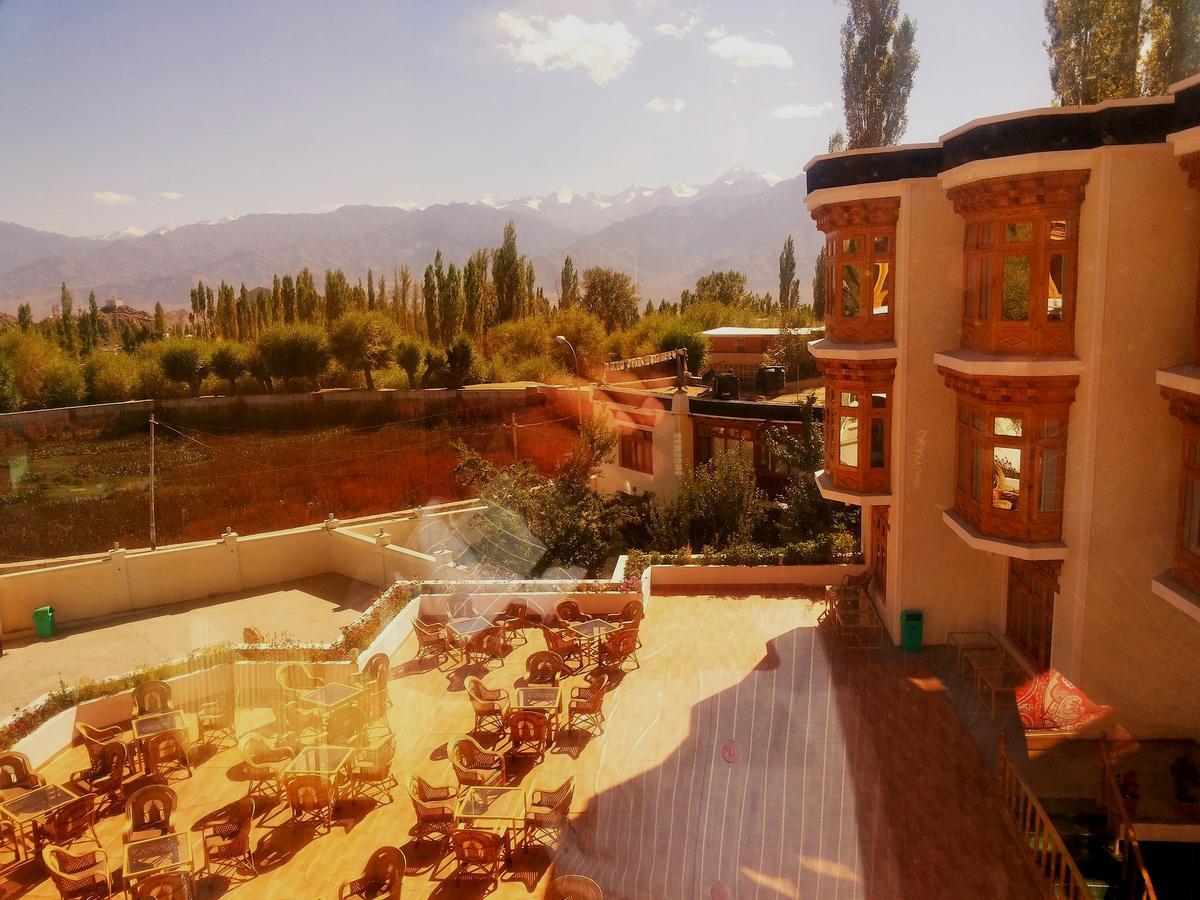 Hotel New Glacier View Leh Esterno foto