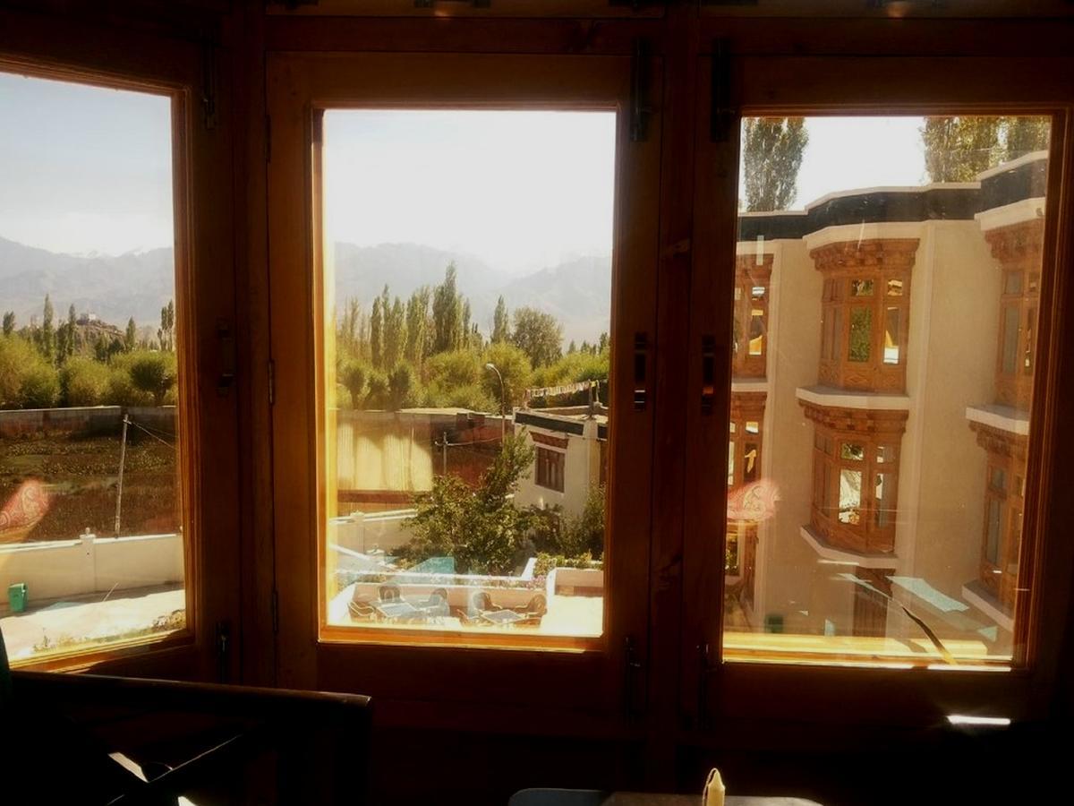 Hotel New Glacier View Leh Esterno foto