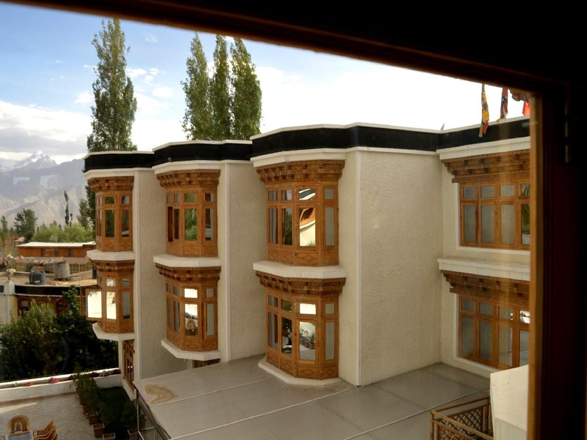 Hotel New Glacier View Leh Esterno foto