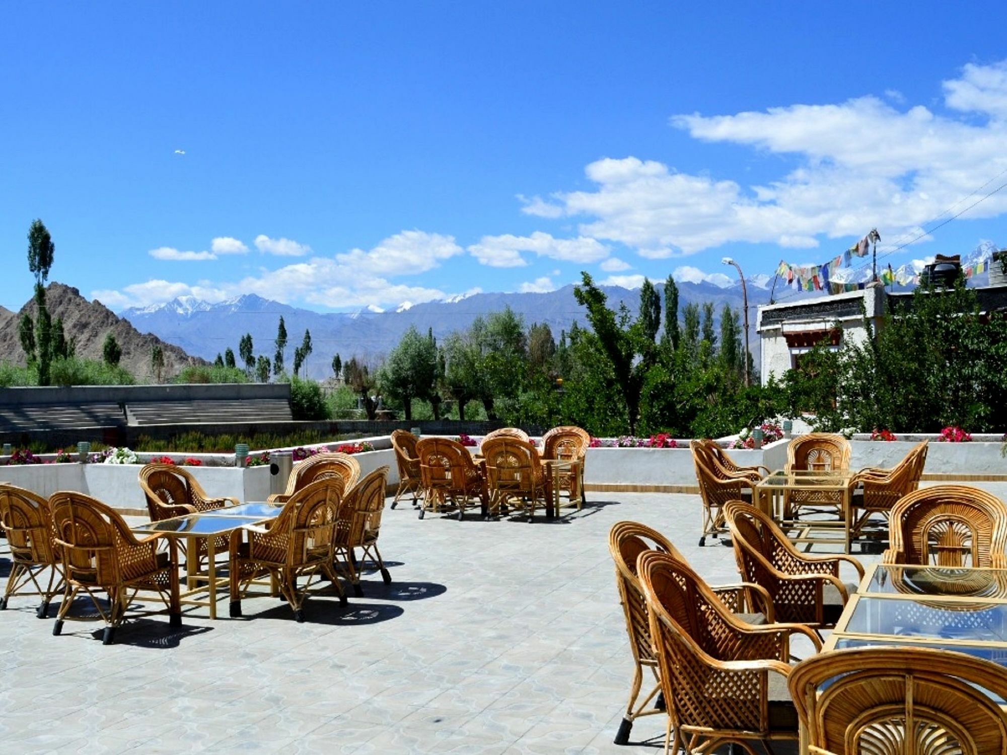 Hotel New Glacier View Leh Esterno foto