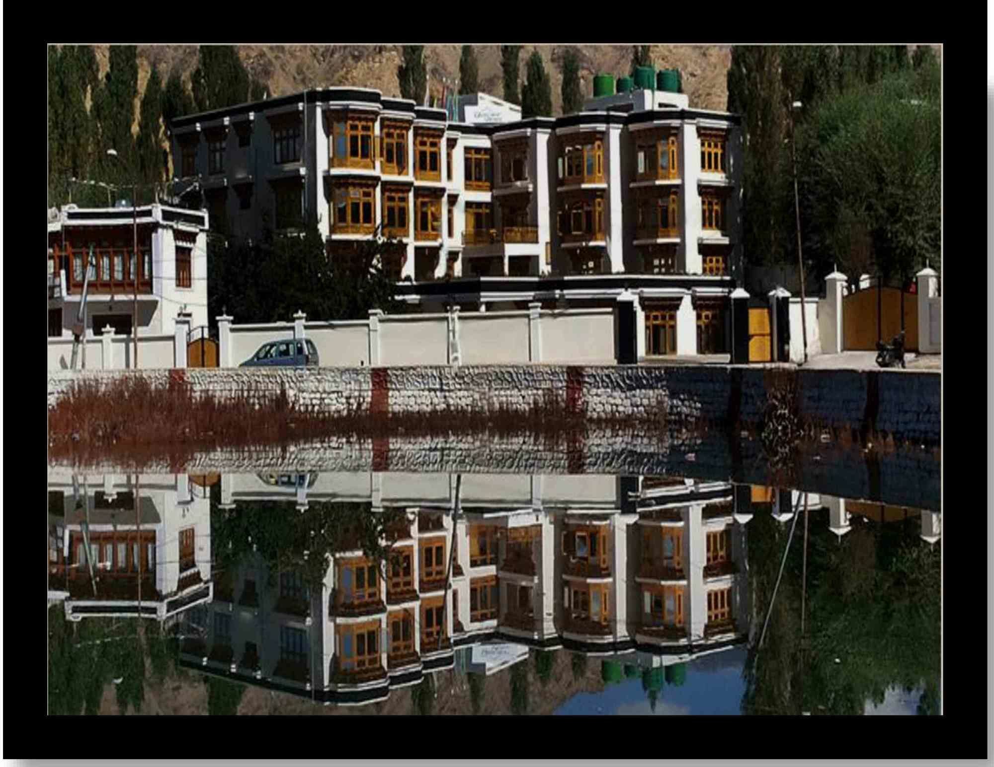 Hotel New Glacier View Leh Esterno foto