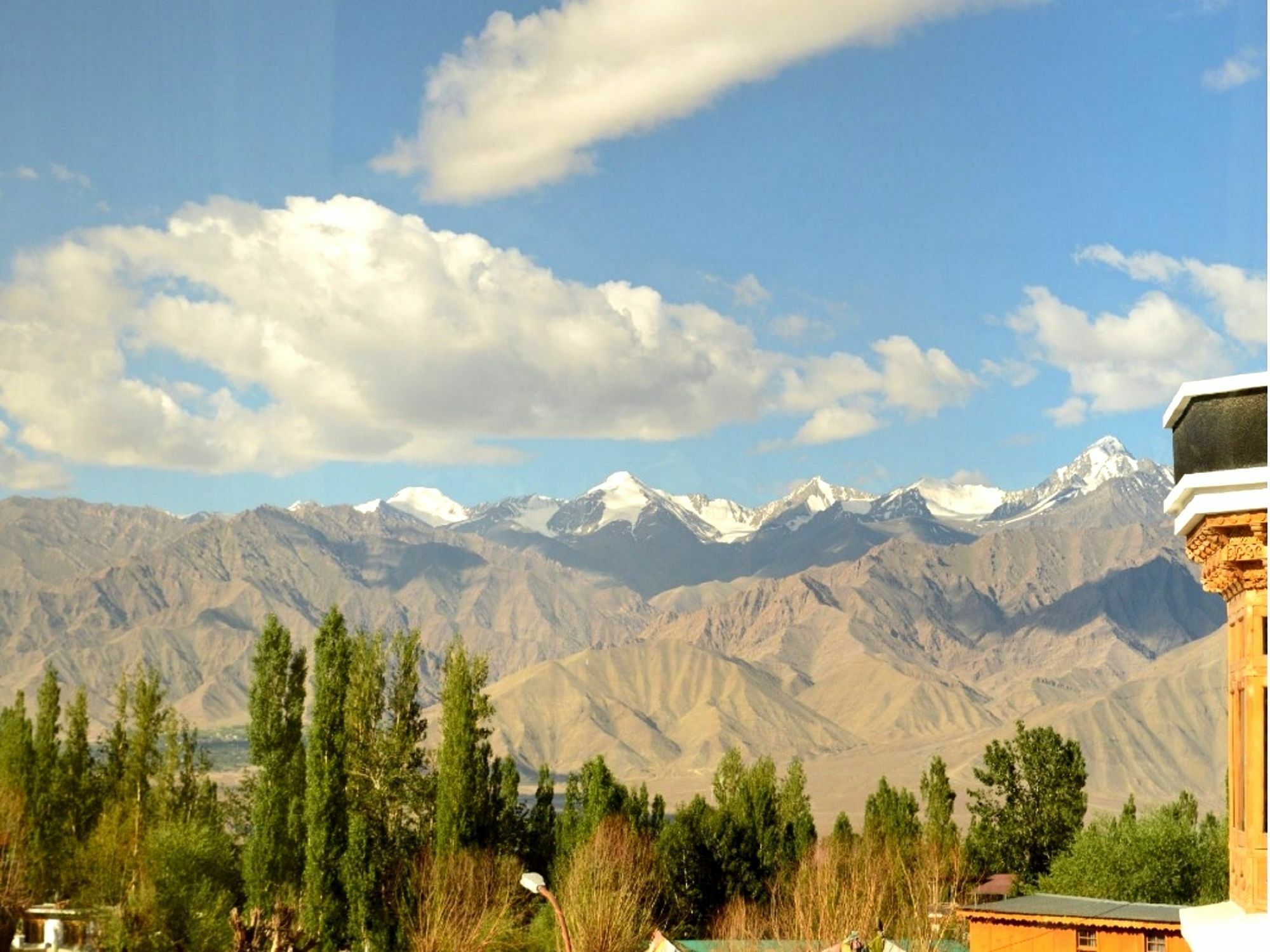 Hotel New Glacier View Leh Esterno foto
