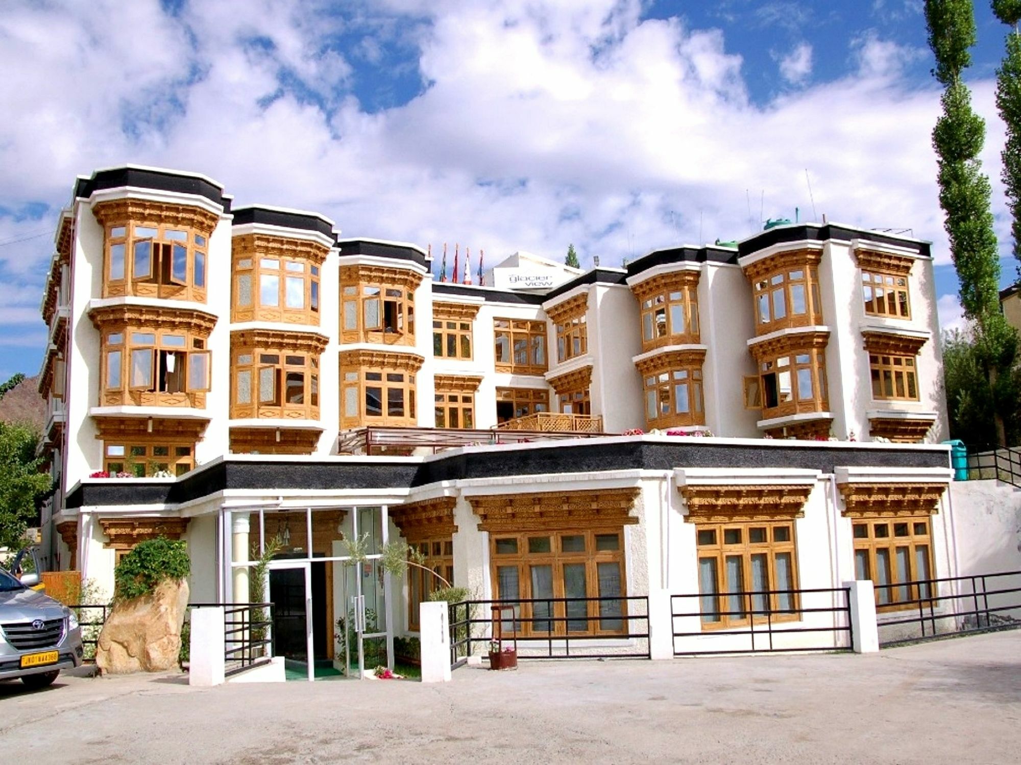 Hotel New Glacier View Leh Esterno foto